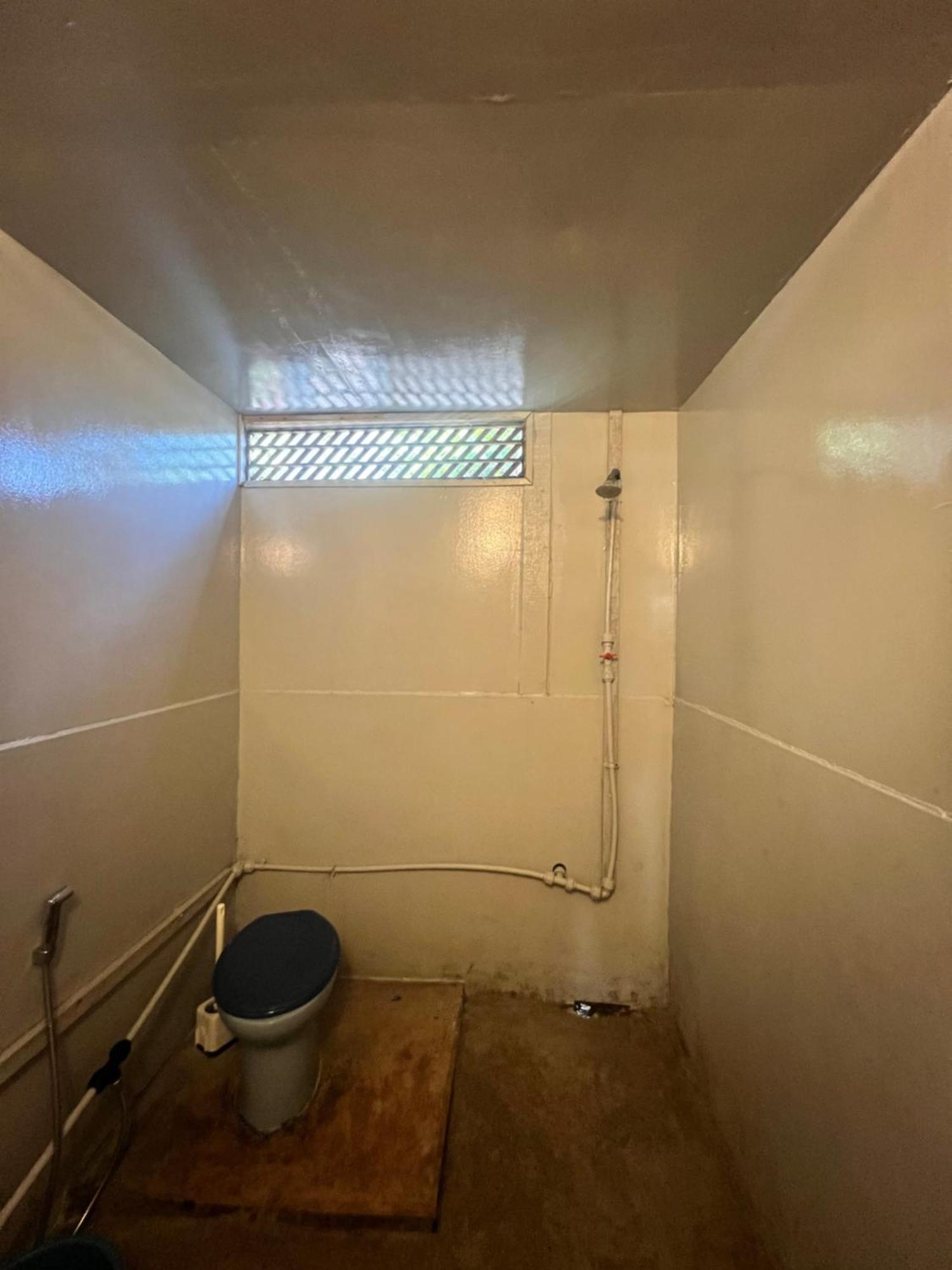 Ohlala Guesthouse بيرهينتيان المظهر الخارجي الصورة
